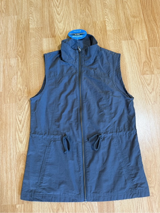Columbia Jackets & Blazers - Columbia Women sleeveless vest - Size S ( NEW WITH TAG )